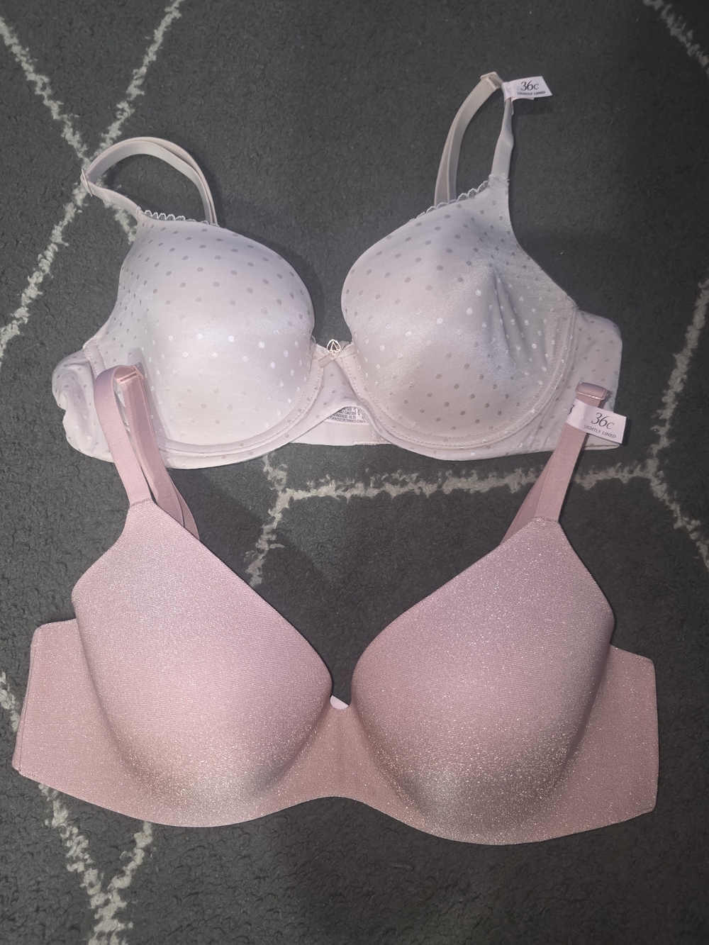 2 Women’s Light Pink Bras 36C From Pink